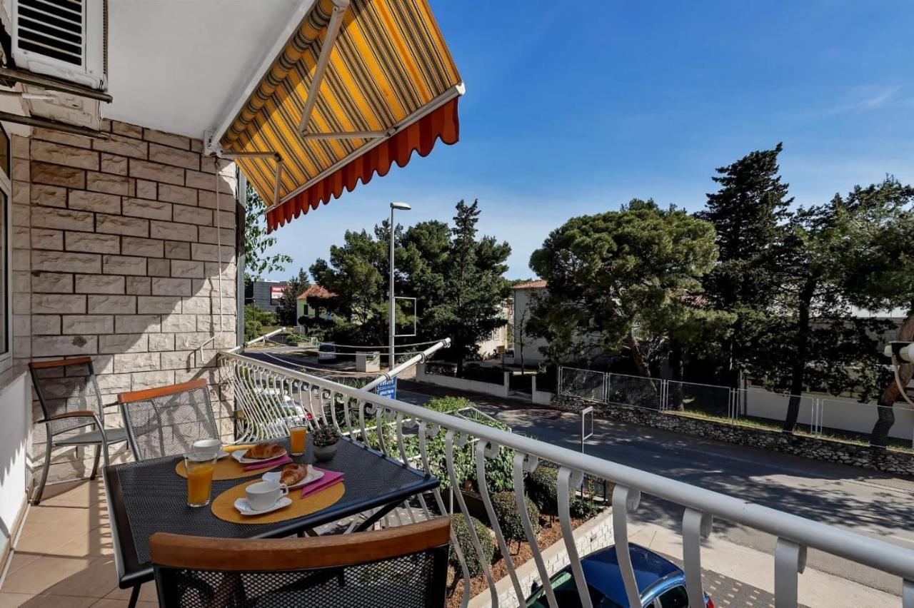 Apartman Meri Макарска Экстерьер фото